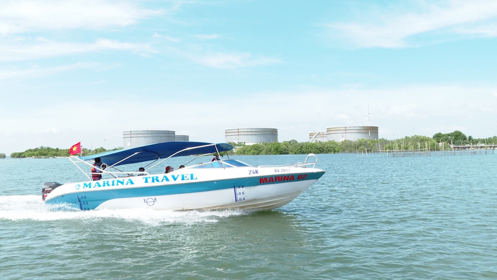 The speedboat is a popular choice among visitors traveling to the Cu Chi Tunnels, offering a scenic and unique way to reach the site 